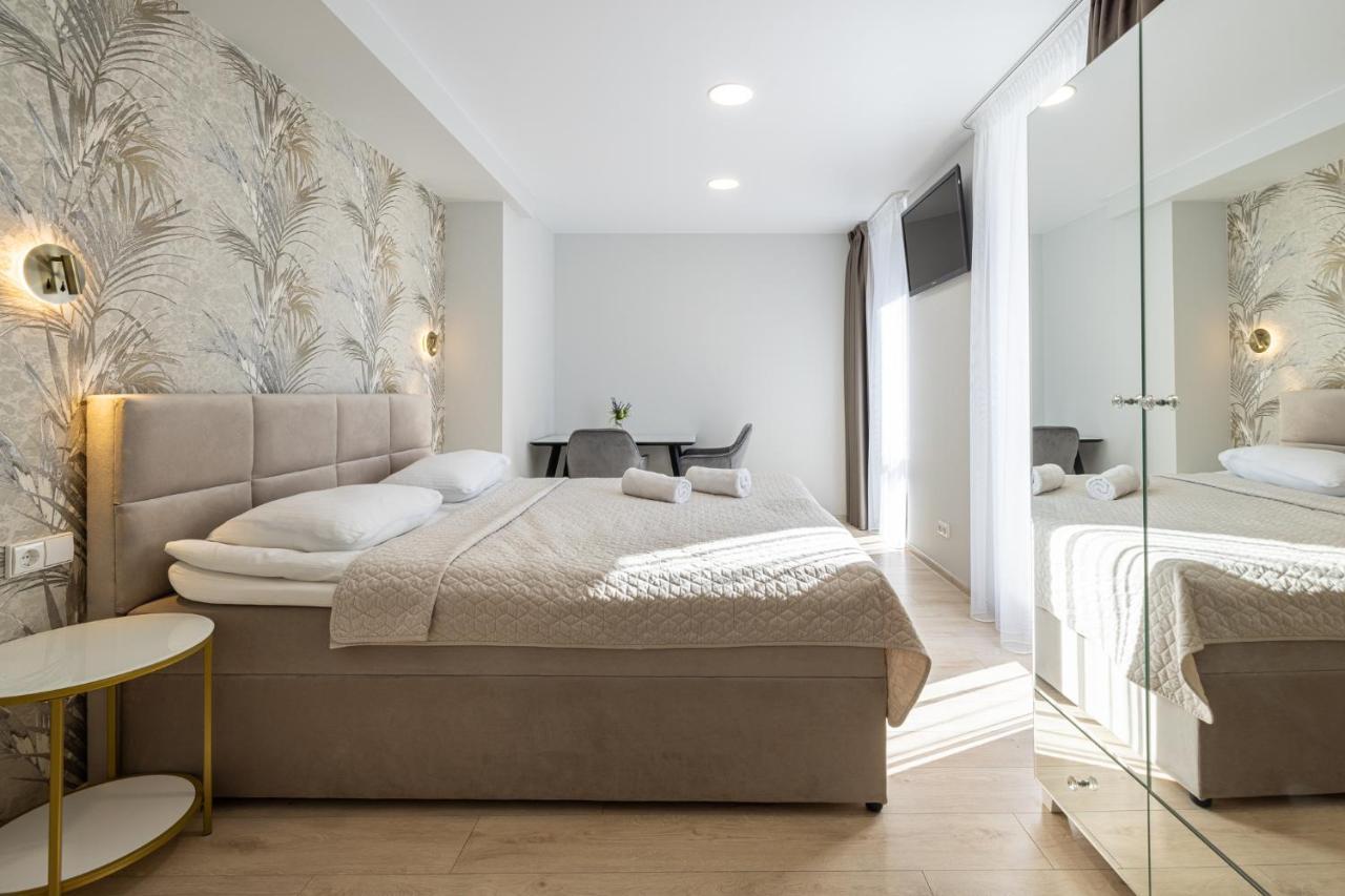 Dharma Stay Apartamentai Su Terasa Ir Vaizdu I Miesta Telšiai Εξωτερικό φωτογραφία