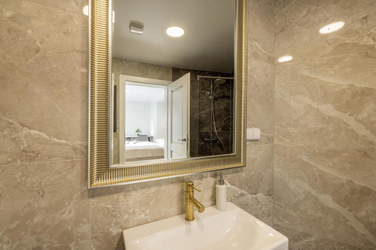 Dharma Stay Apartamentai Su Terasa Ir Vaizdu I Miesta Telšiai Εξωτερικό φωτογραφία