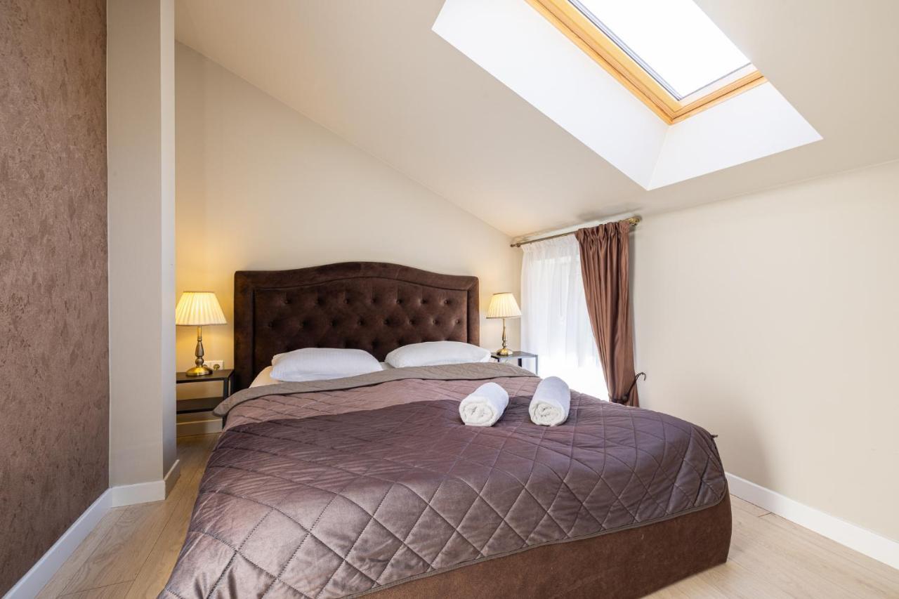 Dharma Stay Apartamentai Su Terasa Ir Vaizdu I Miesta Telšiai Εξωτερικό φωτογραφία