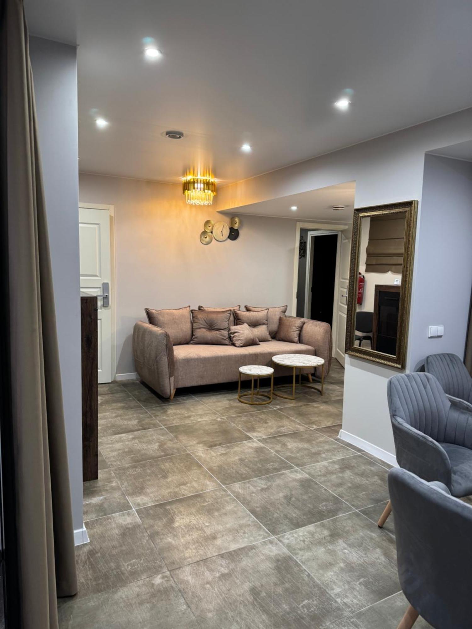 Dharma Stay Apartamentai Su Terasa Ir Vaizdu I Miesta Telšiai Εξωτερικό φωτογραφία